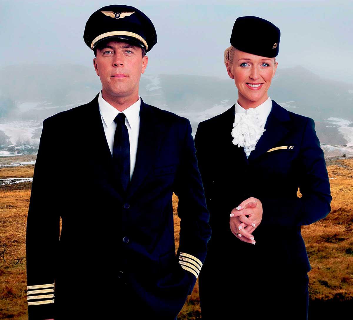 Customized uniforms for Icelandair made by Olino
